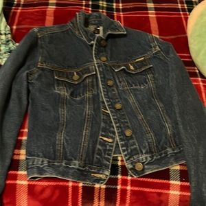 In good condition never been worn